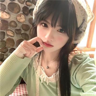 金发大个子